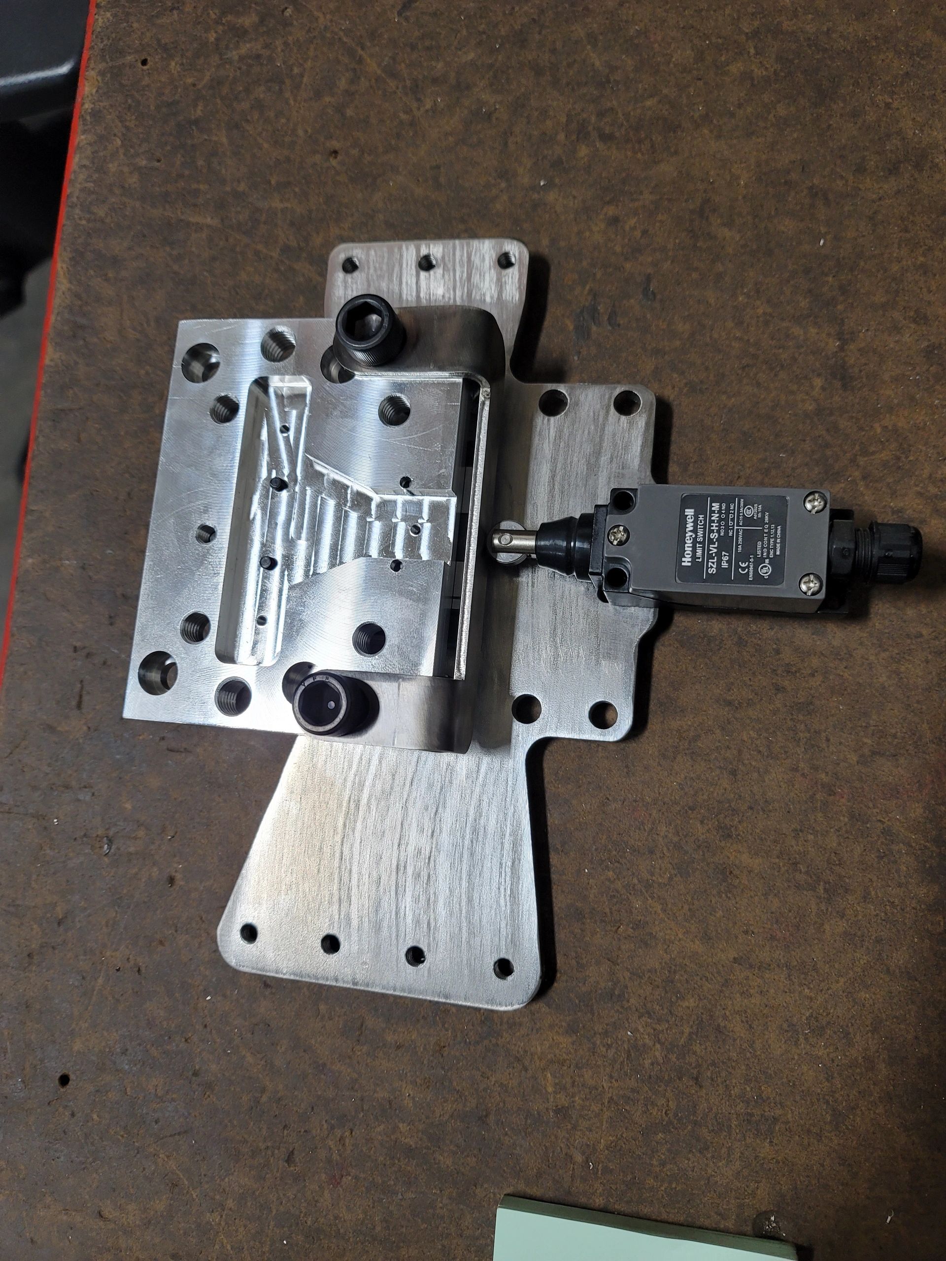 Floating head (For use with FT-02 sensors)