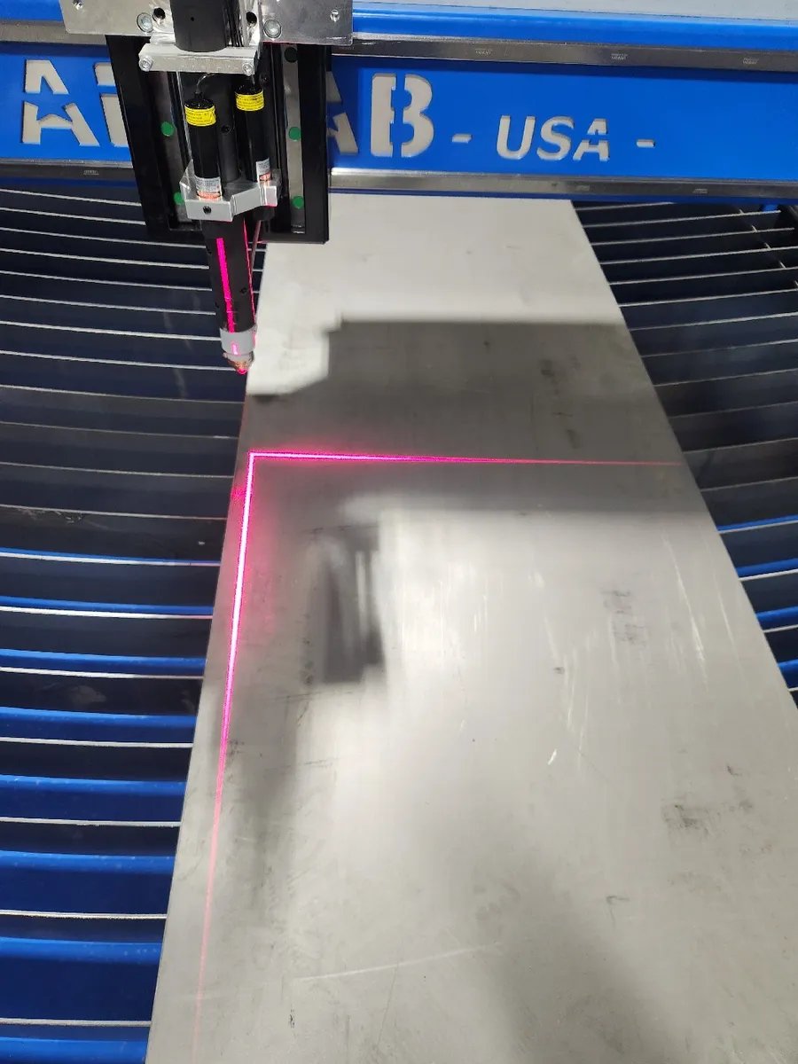 Line Laser Pro (Fits 1-3/8" Powermax/Sync/Thermacut/Thermal Dynamics or 1.75" body Maxpro200 and Powermax 125)